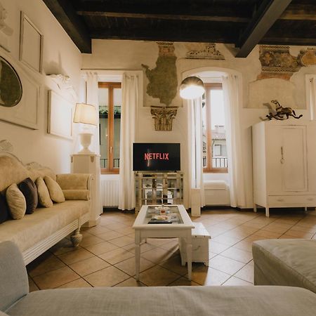 Piazza Erbe Luxury Apartment Verona Ngoại thất bức ảnh