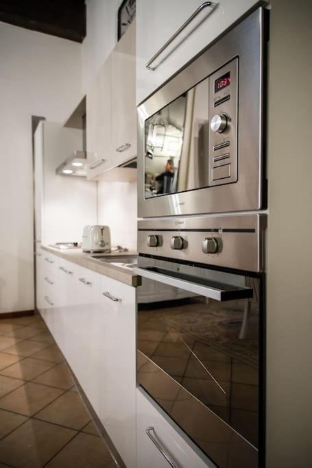 Piazza Erbe Luxury Apartment Verona Ngoại thất bức ảnh